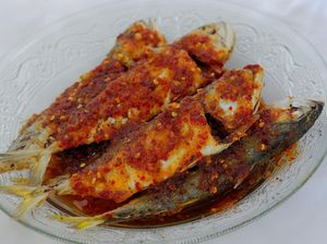 3 Resep Ikan Kembung Nikmat, Bumbu Balado hingga Bakar ala Manado