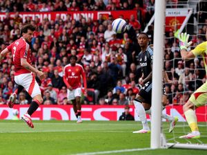 MU Vs Aston Villa 0-0 di Babak I, Emi Martinez Dikartu Merah