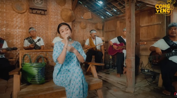 Video Klip Lagu Sinarengan Sasya Arkhisna