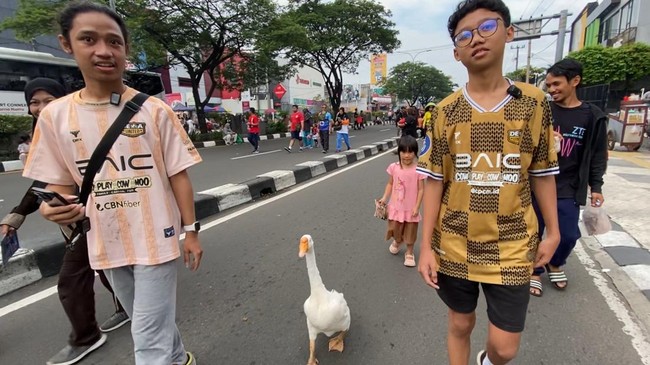 Kala Soang hingga Iguana Juga Nikmati CFD Depok