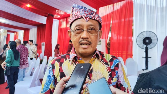 Wawali Surabaya Armuji saat ditemui usai Surabaya Vaganza 2025.