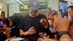 Momen Para Pemain Resident Playbook Mendarat di Bandara Ngurah Rai