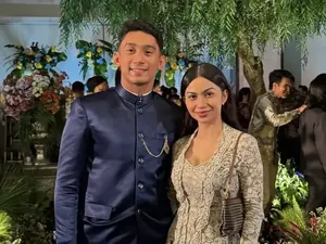 Gaya Ariel Tatum Kondangan Bareng Daffa Wardhana, Tampil Sederhana Berkebaya