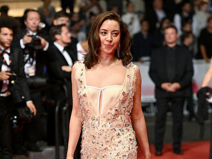 CANNES, FRANCE - MAY 23: Aubrey Plaza attends the 