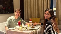 Ia juga mendapatkan kejutan makan malam romantis dari suaminya, Anthony Xie di salah satu hotel di Jakarta. Foto: instagram Audi Marissa