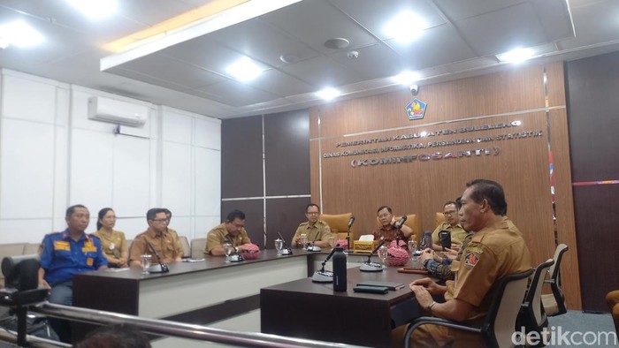 Audiensi PT Jasnita Telekomindo di Buleleng Command Center (BCC) Dinas Kominfosanti Buleleng, Senin,(26/5/2025). (Made Wijaya Kusuma)