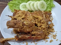 Ayam Goreng Widuran Dapat Rating 4,4 di Google, Begini Review Pelanggan