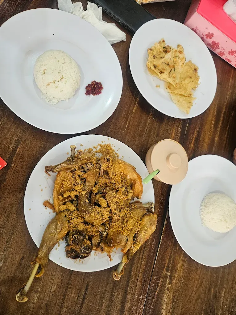 Ayam Goreng Widuran