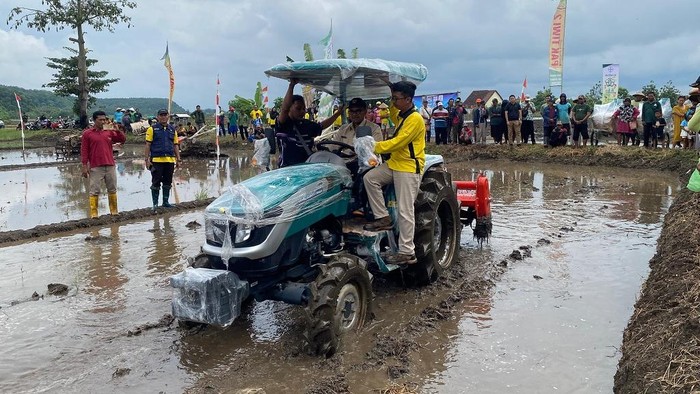 Bupati Batang, M Faiz Kurniawan