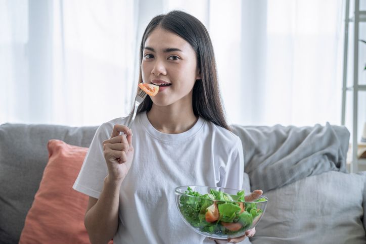 5 Fakta 'Dry Fasting' yang Dipercaya Turun BB Lebih Cepat