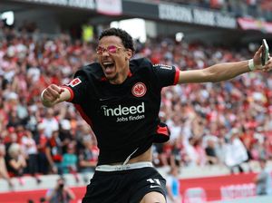 MU Ramaikan Persaingan Transfer Hugo Ekitike?