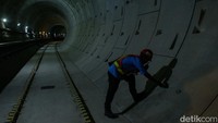 Pertama, CP201 dari Bundaran HI ke Harmoni, kedua, CP202 dari Harmoni ke Mangga Besar, ketiga, CP203 dari Mangga Besar ke Kota.