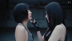 Irene & Seulgi Menggoda Reveluv di MV TILT