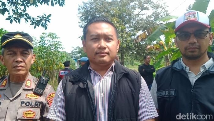 Kasat Reskrim Polres Klaten Iptu Taufik Frida Mustofa (tengah), Senin (26/5/2025).