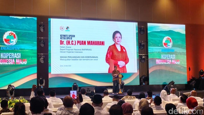 Ketua DPR Puan Maharani menghadiri pengukuhan pengurus Dekopin 2024-2029