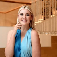 Milla Magee tidak akan mewakili Inggris dalam final Miss World 2025 yang akan digelar pada 31 Mei mendatang, di Telangana, India. Kepada The Sun, Milla menyebut jika organisasi tersebut sudah ketinggalan zaman dan merasa hanya dimanfaatkan. Foto: Instagram @milla.magee