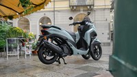 Yamaha Gak Ada Niat Bawa Nmax Roda Tiga ke Indonesia Nih?