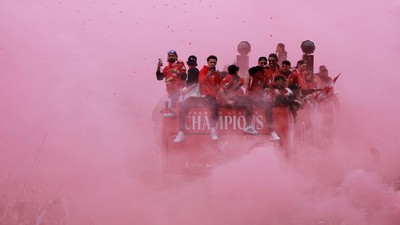 Parade Juara Liverpool: Merah Meriah!
