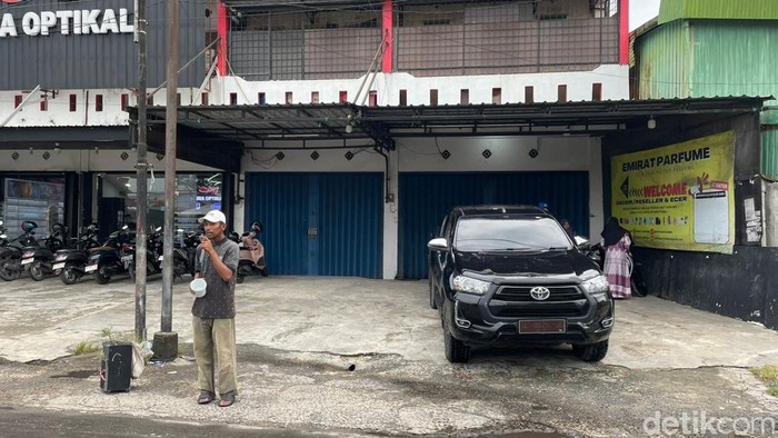 Pengamen di Banjarmasin.