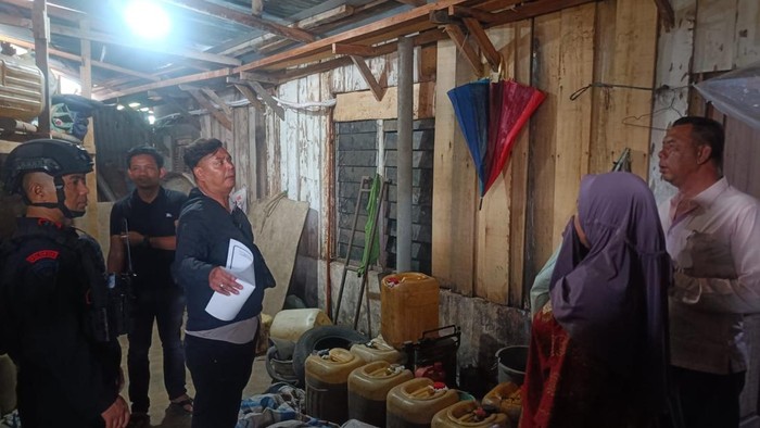 Polda Sumut amankan 1,8 ton BBM yang ditimbun di Deli Serdang (Foto: Istimewa)