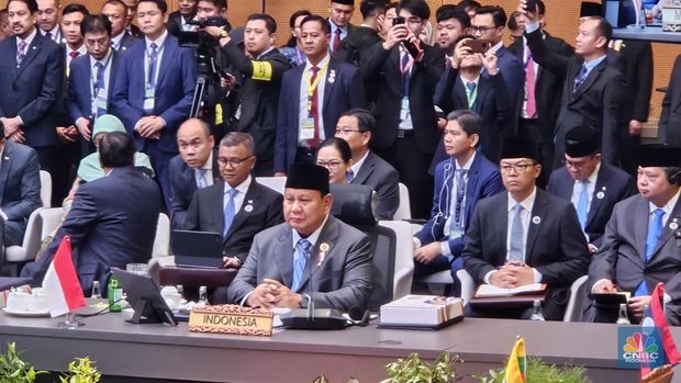 Presiden Prabowo Subianto saat menghadiri KTT ASEAN ke-46 di Kuala Lumpur Convention Center di Kuala Lumpur, Malaysia, Senin (26/5/2025). (CNBC Indonesia/Emir Yanwardhana)