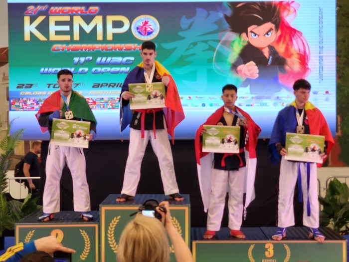 Raka Natawijaya saat mengikuti ajang kejuaraan Kempo di Portugal