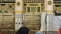 Selain tiang Aisyah, Raudhah juga tiang-tiang besejarah lainnya di antaranya tiang taubat, tiang muhallaqah, tiang wufud dan tiang Ali.