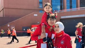 Para Selebritas Indonesia Terbang ke Anfield Rayakan Juara Liverpool
