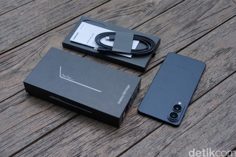 Samsung Galaxy S25 Edge