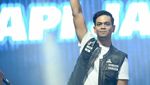 Surya Insomnia Si People Pleaser