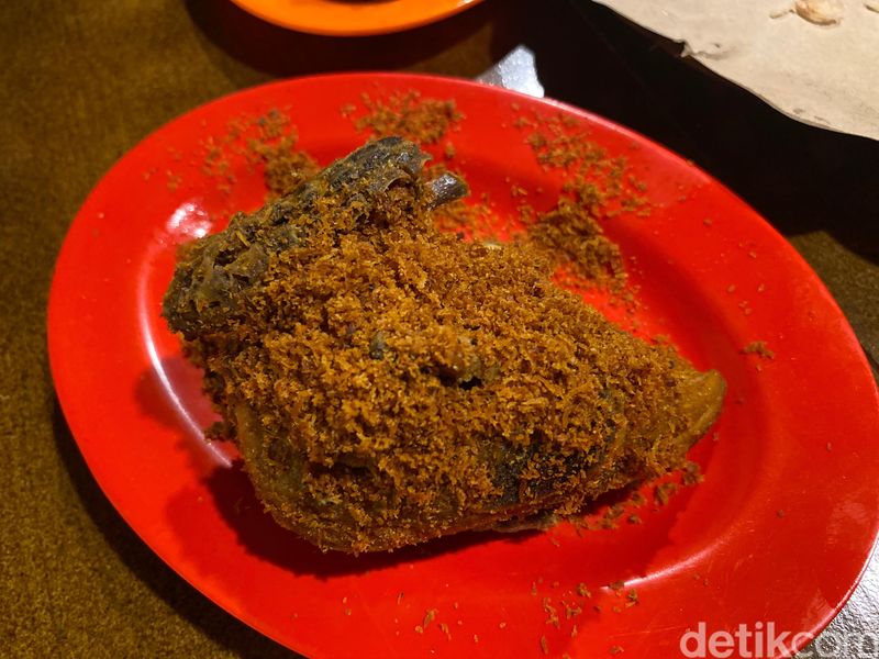 Uduk Bahagia, tempat makan nasi uduk di Tendean