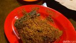 Warung Nasi Uduk Belasan Lauk Ini Buka 24 Jam!