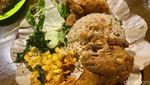 Warung Nasi Uduk Belasan Lauk Ini Buka 24 Jam!