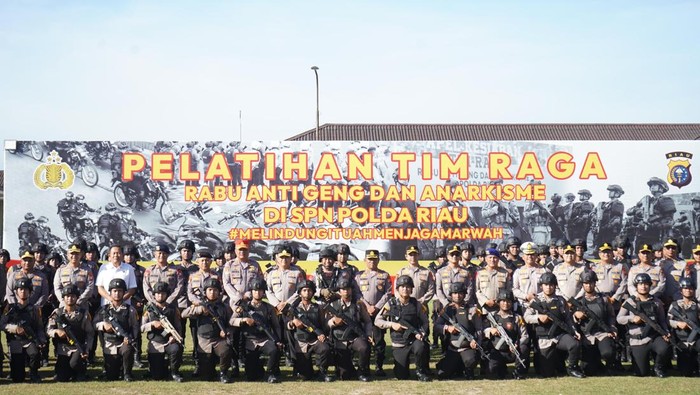 Wakapolda Riau Brigjen Adrianto Jossy Kusumo membuka pelatihan Tim Raga gelombang II di SPN Polda Riau