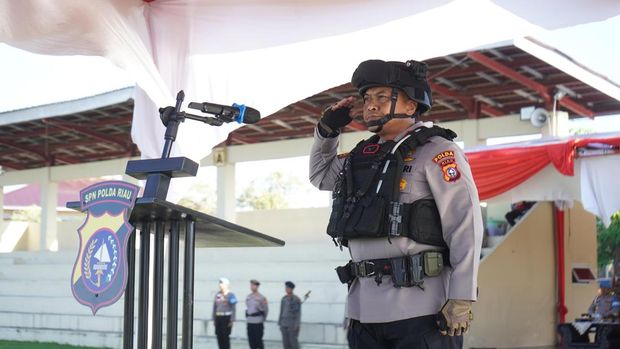 Wakapolda Riau Brigjen Jossy Kusumo membuka pelatihan Tim Raga gelombang II di SPN Polda Riau.