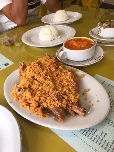 5 Ayam Goreng Legendaris Terkenal dan Halal, Ada yang Sejak 1952