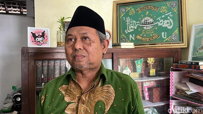 Ketua MUI Solo, KH Abdul Aziz Ahmad ditemui di kompleks Ponpes Tamirul Solo, Selasa (27/5/2025).