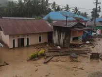 Video: Banjir Bandang Terjang Desa Wombo Imbas Air Sungai Meluap