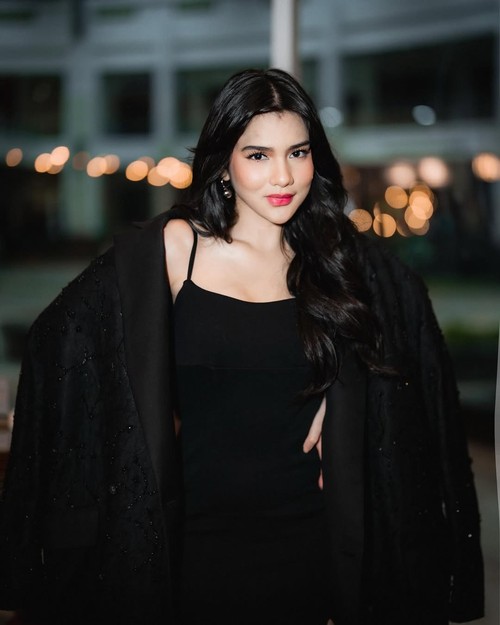 davina karamoy
