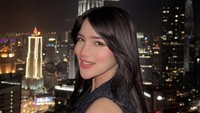 Davina Karamoy mengaku sakit hati setiap kejadian selingkuh terulang. (Foto: dok Instagram)
