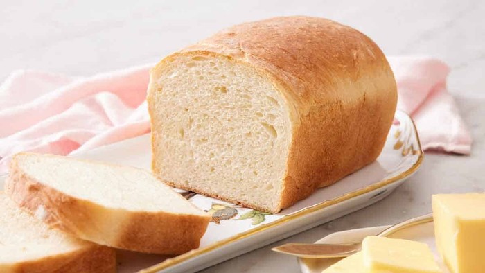 Duh! Naikkan Harga Roti Rp 600 Perak, Perusahaan Ini Didenda Rp 231 Juta