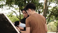 Fadi Alaydrus dan Naura Ayu menjalin asmara sejak beberapa bulan lalu. Foto: instagram Fadi Alaydrus