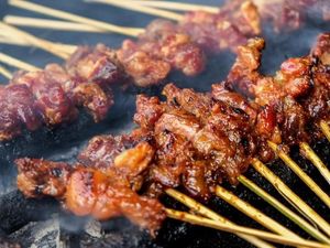 5 Fakta Sate Jamu, Makanan Esktrem Nonhalal Khas Solo yang Terkenal