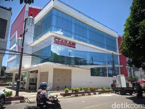 Gedung Terbengkalai di Cianjur yang Kini Dihidupkan Lagi