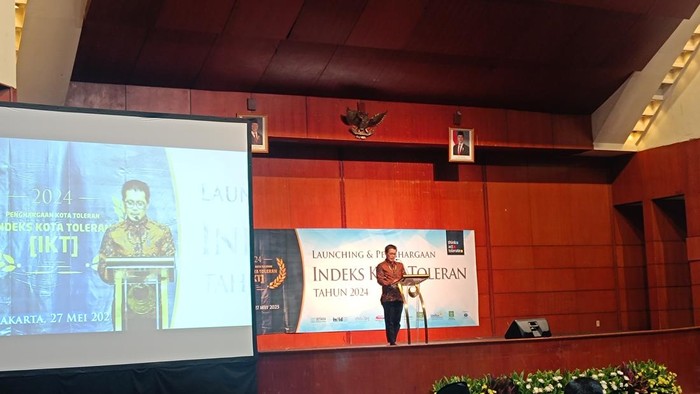 SETARA Institute meluncurkan Indeks Kota Toleran tahun 2023. Hasilnya, Kota Salatiga, Jawa Tengah (Jateng) menduduki teratas kota paling toleran dengan skor 6.544.

Peluncuran indeks kota toleran versi SETARA Institute digelar di Hotel Bidakara, Jakarta Selatan (Jaksel), Selasa (27/5/2025).