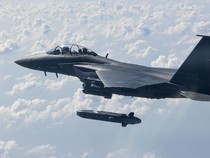 Jerman Izinkan Ukraina Gunakan Senjatanya untuk Serang Rusia