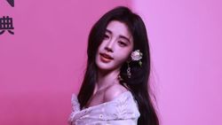 Ju Jingyi Definisi Kecantikan Made in China