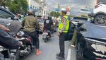 Penampakan 10 Kendaraan Rusak Usai Kecelakaan Beruntun di Medan