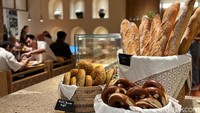 Salah satu yang menarik perhatian sourdough resep warisan Kempinski. Rasanya kompleks dengan tekstur yang renyah. Foto: detikcom/Riska Fitria