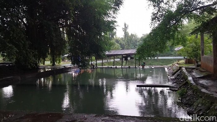 Kolam Sang Raja Majalengka